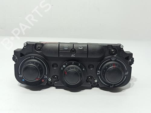 Used Climate control SEAT LEON (1P1) 1.9 TDI (105 hp) 12578821