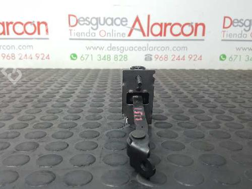 Support PEUGEOT 308 II (LB_, LP_, LW_, LH_, L3_) 1.6 HDi 100 | BP14529931C155 