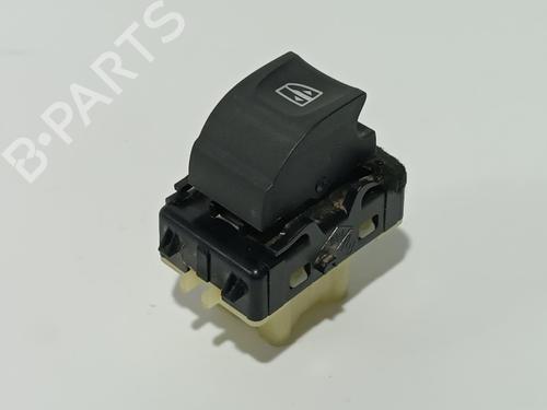 Used Right front window switch DACIA SANDERO II 1.5 Blue dCi 95 (B8JL) (95 hp) 11971970