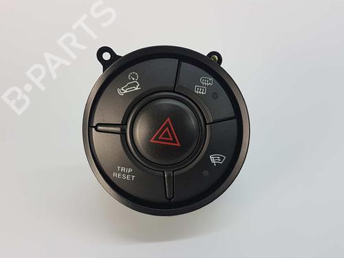 BP6776485I22 main image