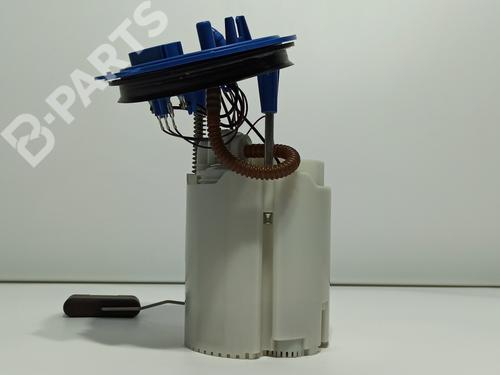 Used Fuel pump AUDI A3 Sportback (8VA, 8VF) 1.4 TSI (150 hp) 10101064