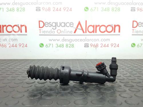 Used Clutch slave cylinder CITROËN C4 I (LC_) 1.6 HDi (90 hp) 14531604