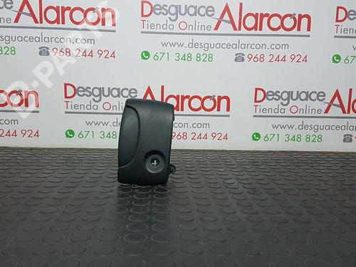 Used Rear right exterior door handle RENAULT KANGOO (KC0/1_) D 65 1.9 (KC0E, KC02, KC0J, KC0N) (64 hp) 11386584
