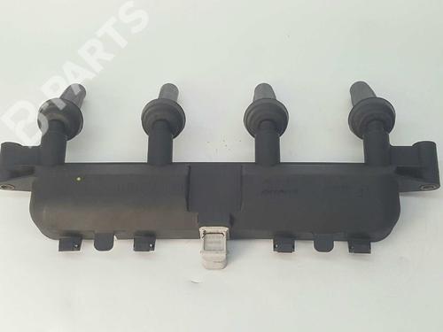 Used Ignition coil PEUGEOT 1007 (KM_) 1.4 (75 hp) 8889202