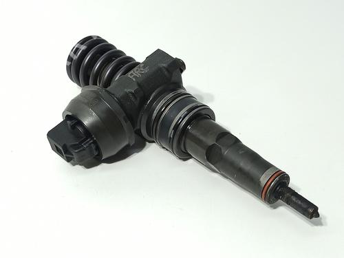 Used Injector Injector SEAT IBIZA III (6L1) 1.9 TDI (100 hp) 32988716 32988716