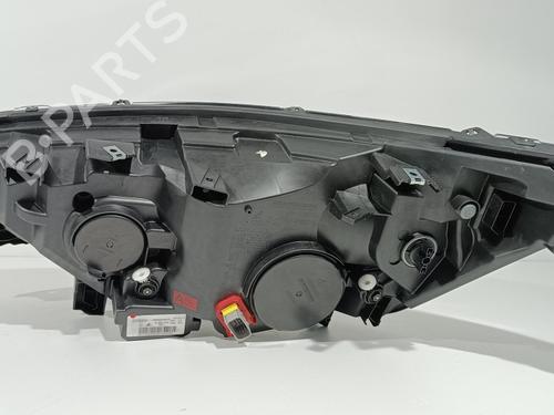 Højre forlygte IVECO DAILY VI Platform/Chassis 33S16, 35S16, 35C16, 40C16, 42S16, 50C16 | BP28027988C29 