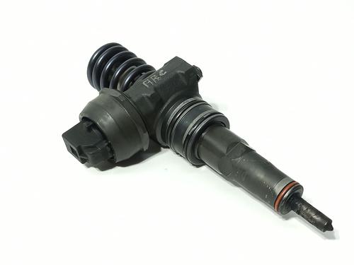 Used Injector Injector SEAT IBIZA III (6L1) 1.9 TDI (100 hp) 32988717 32988717