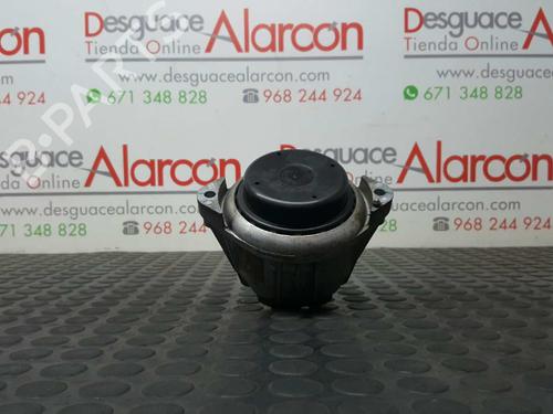 Used Engine mount BMW 1 (E87) 118 d (143 hp) 10263525