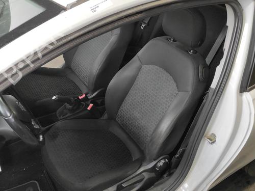 left-front-seat-opel-corsa-e-x15-2014-38512485 main image
