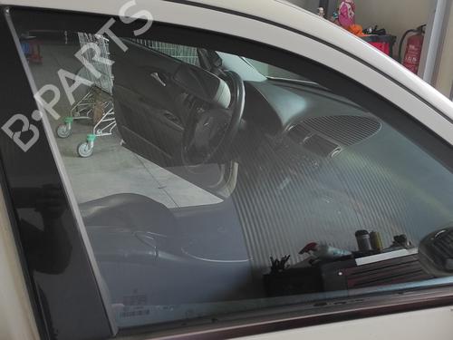 front-right-door-window-mercedes-benz-e-class-w211-2002-2003-2004-2005-2006-2007-2008-2009-19799303 main image