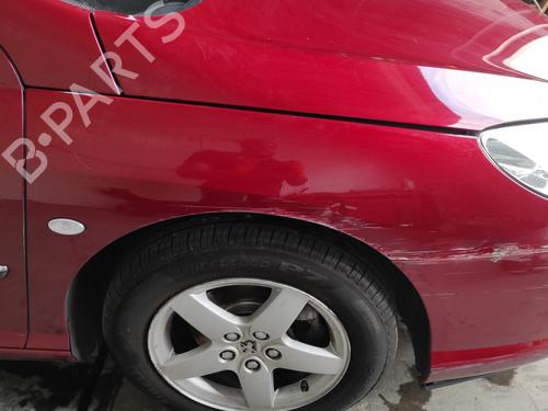 Used Right front fenders PEUGEOT 407 (6D_) 2.0 (6DRFNB, 6DRFNE) (136 hp) 15606876