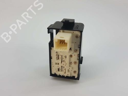 Right front window switch TOYOTA AURIS (_E18_) 1.8 Hybrid (ZWE186_, ZWE186R) | BP8603076I26