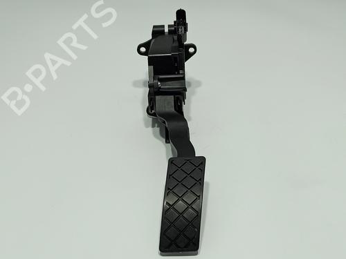 Used Pedal SKODA FABIA III (NJ3) 1.0 (75 hp) 11999324