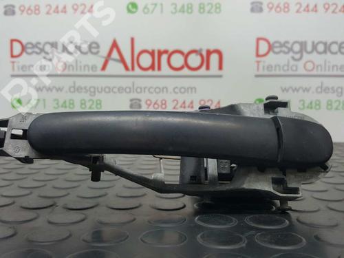 Used Rear left exterior door handle VW GOLF V (1K1) 1.9 TDI (105 hp) 2737789