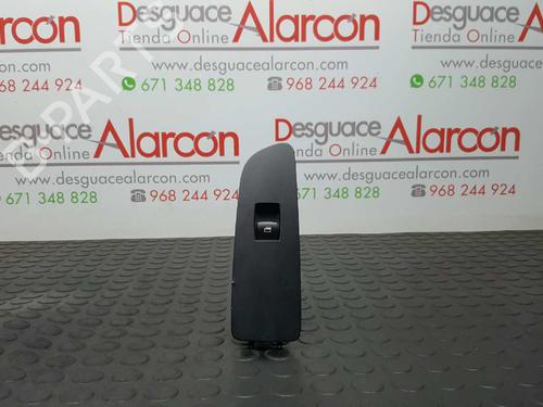 Used Right front window switch BMW 1 (E87) 120 d (177 hp) 2753587