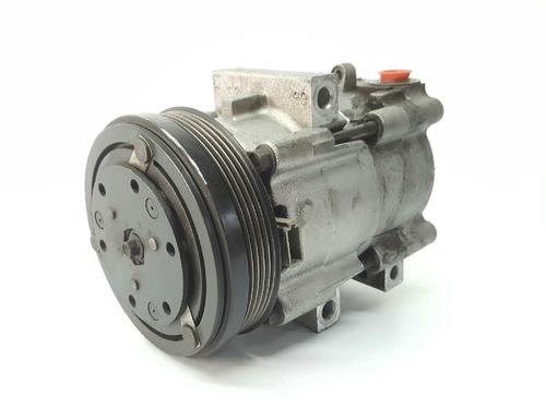 Compresseur AC FORD MONDEO II (BAP) 1.8 TD (90 hp) 4567298