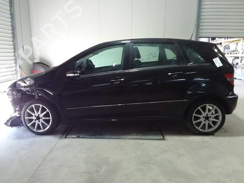 Interior roof light MERCEDES-BENZ B-CLASS Sports Tourer (W245) B 200 TURBO (245.234) | BP7425891I8