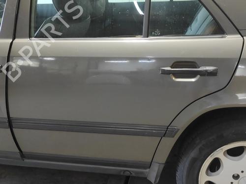 Left rear door MERCEDES-BENZ 124 Saloon (W124) 300 D (124.130) | BP13251660C4 