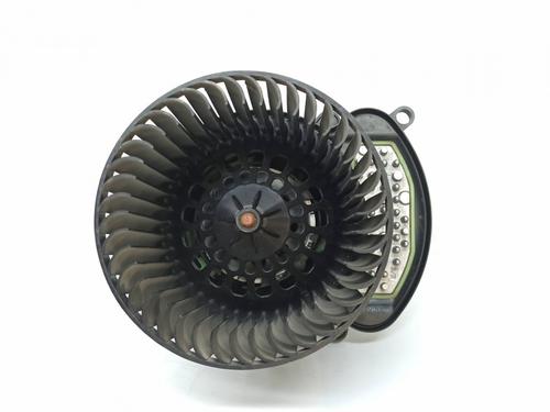 Heater blower motor RENAULT MEGANE IV Hatchback (B9A/M/N_) 1.5 Blue dCi 115 (B9A6) | BP7902949M62 