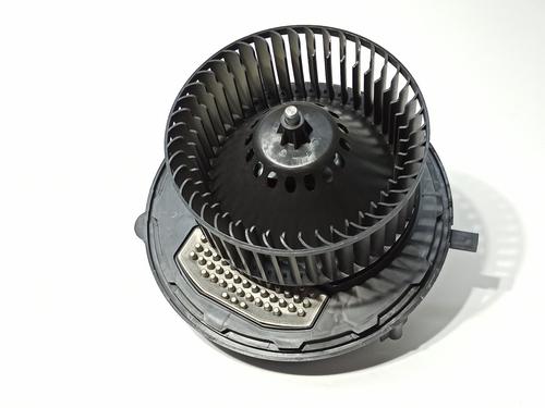 Used Heater blower motor SKODA OCTAVIA III Combi (5E5, 5E6) 1.6 TDI (105 hp) 21798788