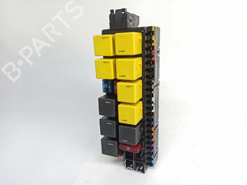 Fuse box MERCEDES-BENZ S-CLASS (W220, V220) S 320 CDI (220.026, 220.126) | BP11388437E1