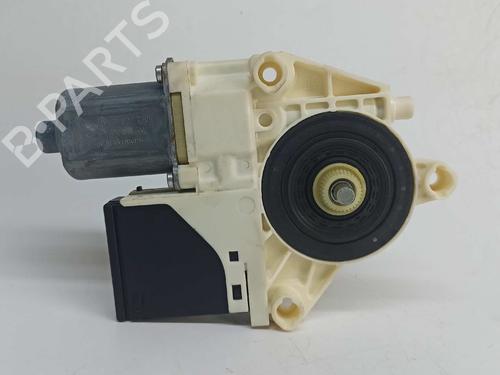 Used Left rear window motor RENAULT MEGANE III Hatchback (BZ0/1_, B3_) 2.0 dCi (BZ0Y) (150 hp) 7232546