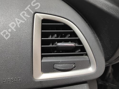 air-vent-opel-astra-j-p10-16-68-2009-2010-2011-2012-2013-2014-2015-2016-13551939 main image