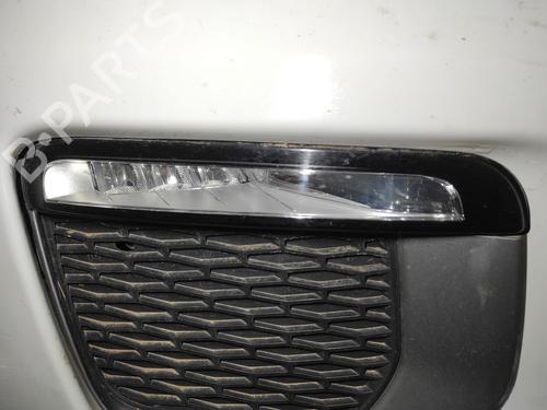 right-front-fog-light-land-rover-range-rover-evoque-l538-2011-2012-2013-2014-2015-2016-2017-2018-2019-34266217 main image