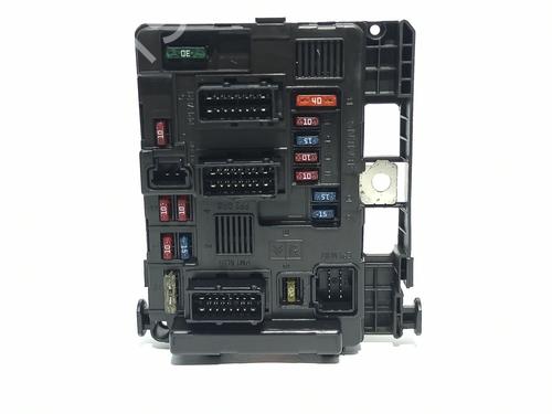 Used Fuse box PEUGEOT 206 Hatchback (2A/C) 1.4 HDi (69 hp) 12110460