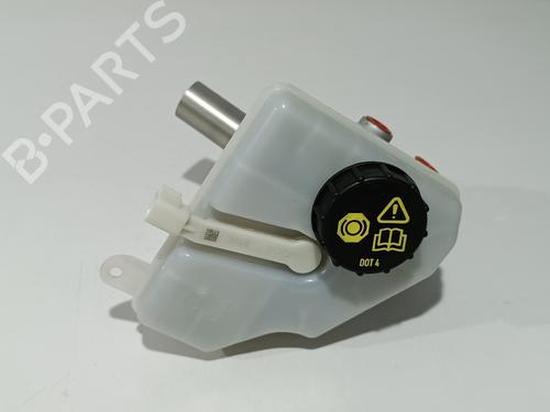 Brake master cylinder LAND ROVER RANGE ROVER VELAR (L560) 2.0 D240 SD4 4x4 | BP29516954M77