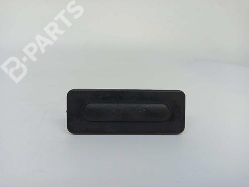 Trunk håndtak CITROËN C4 CACTUS 1.2 VTi 82 (82 hp) 8681386