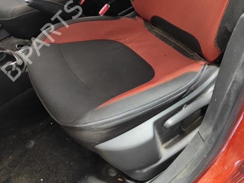 Left front seat RENAULT CAPTUR I (J5_, H5_) 1.5 dCi 90 (J5N4, J5M5, J5MW, J5M6, J5AL, J5AJ) | BP26876311C15