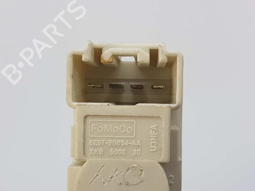 Switch LAND ROVER RANGE ROVER SPORT I (L320) 2.7 D 4x4 | BP14540860I30