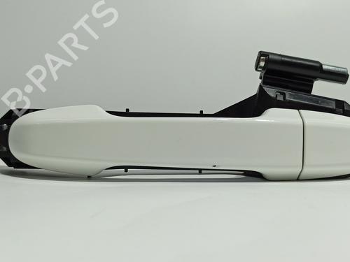 Używane Klamka zewnętrzna drzwi tylnych lewych TOYOTA YARIS (_P13_) 1.5 (NSP131_) (112 hp) 17861689
