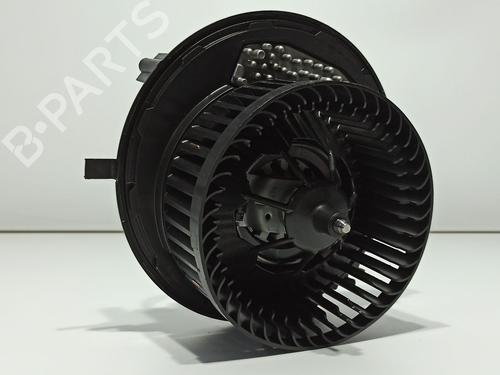 Used Heater blower motor Heater blower motor VW GOLF VIII (CD1, DA1) 1.4 GTE Plug-in Hybrid (245 hp) 40107846 40107846