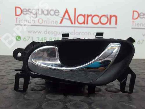 Used Front left interior door handle NISSAN QASHQAI II (J11, J11_) 1.5 dCi (110 hp) 3284738