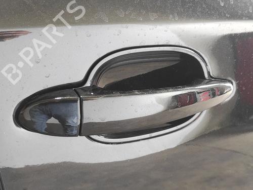 front-right-exterior-door-handle-bmw-5-e60-2001-2002-2003-2004-2005-2006-2007-2008-2009-2010-37427797 main image
