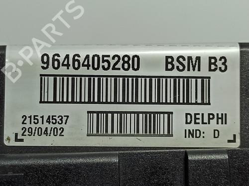Fuse box PEUGEOT 307 SW (3H) 2.0 HDi 135 | BP18143824E1 