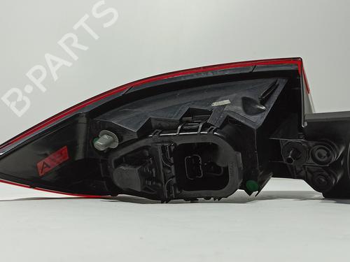 Right taillight RENAULT CLIO IV (BH_) 1.2 TCe 120 (BHM0) | BP18125915C35