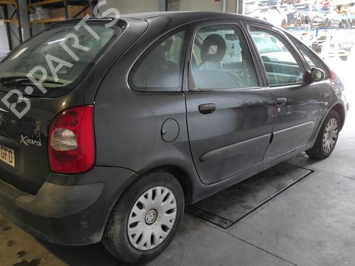 Front left lock CITROËN XSARA PICASSO (N68) 1.6 HDi | BP17485282C98
