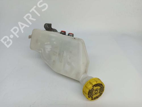 Brake master cylinder CITROËN C4 CACTUS 1.2 VTi 82 | BP8681346M77 