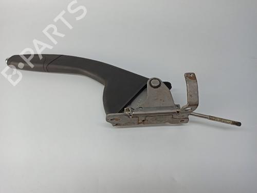 Parkbremsarm/handtak RENAULT CLIO IV (BH_) 0.9 TCe 90 (BHNF, BHMA, BHMH, BHJK, BHJR) (90 hp) 8777559