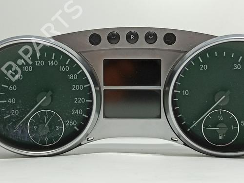 Kombinert Instrument MERCEDES-BENZ M-CLASS (W164) ML 320 CDI 4-matic (164.122) (224 hp) 12203833