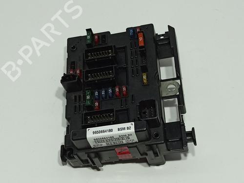Used Fuse box Fuse box PEUGEOT 307 (3A/C) 2.0 HDi 135 (136 hp) 39613397 39613397