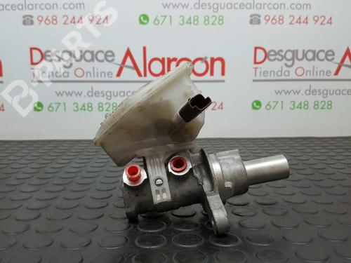 Used Brake master cylinder PEUGEOT 308 I (4A_, 4C_) 1.6 HDi (90 hp) 2735906