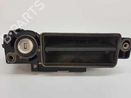 Tailgate handle MERCEDES-BENZ C-CLASS (W203) C 200 CDI (203.007) A2037500693 | 2037500693