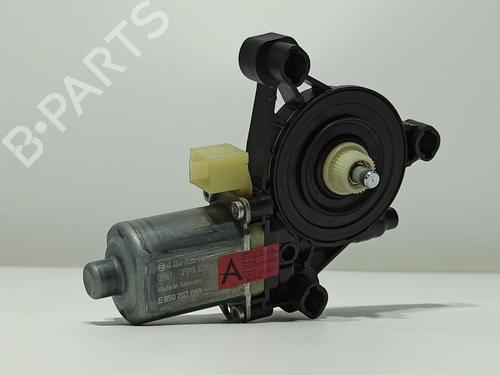 Right front window motor AUDI A3 (8V1, 8VK) 1.0 TFSI 5Q0959801B | 0130822717 E850202099