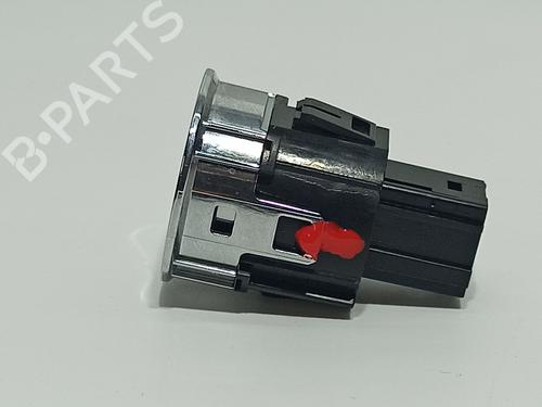  - Image 3