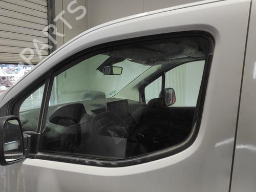 front-left-door-window-peugeot-rifter-2018-34612483 main image