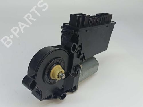 Left front window motor VW TOUAREG (7LA, 7L6, 7L7) 2.5 R5 TDI | BP7463102E21 